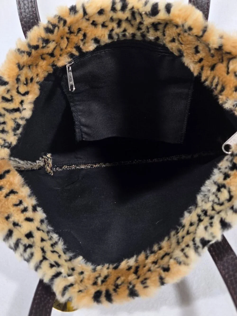 U.S.A Vintage Y2K Mob-Wife Animal Print Faux Fur Leather Strap TOTE BAG + 2 Pcs.